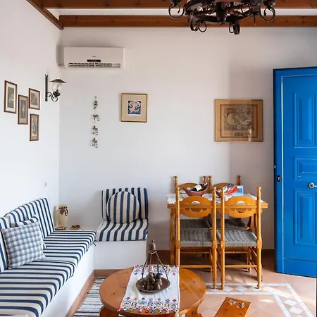 Irenes Haus בית נופש לקניה